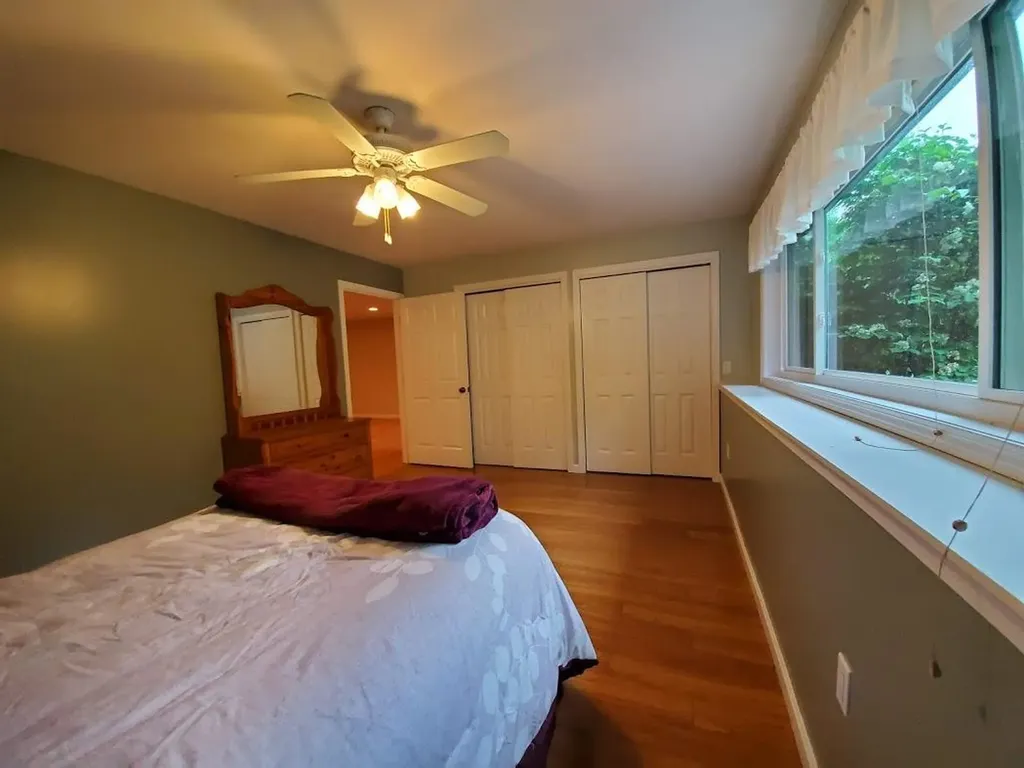 64 Libbey Lane Glenburn ME 04401