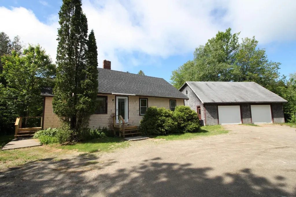 328 Jacksonville Road East Machias ME 04630