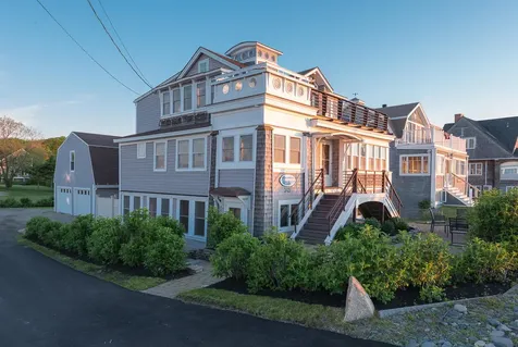 345 Long Beach Avenue York ME 03909