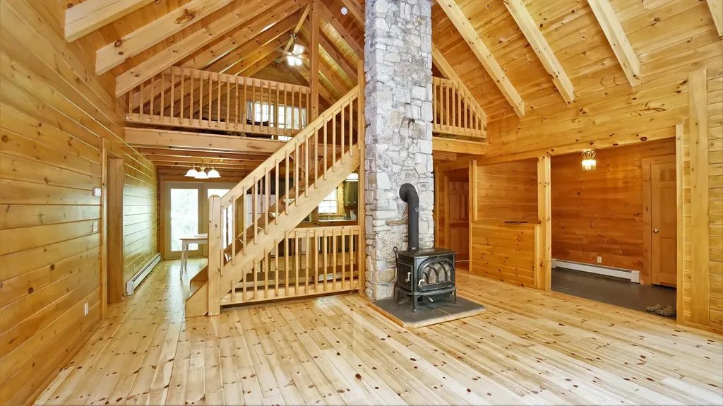 19 Chester Lane Georgetown ME 04548