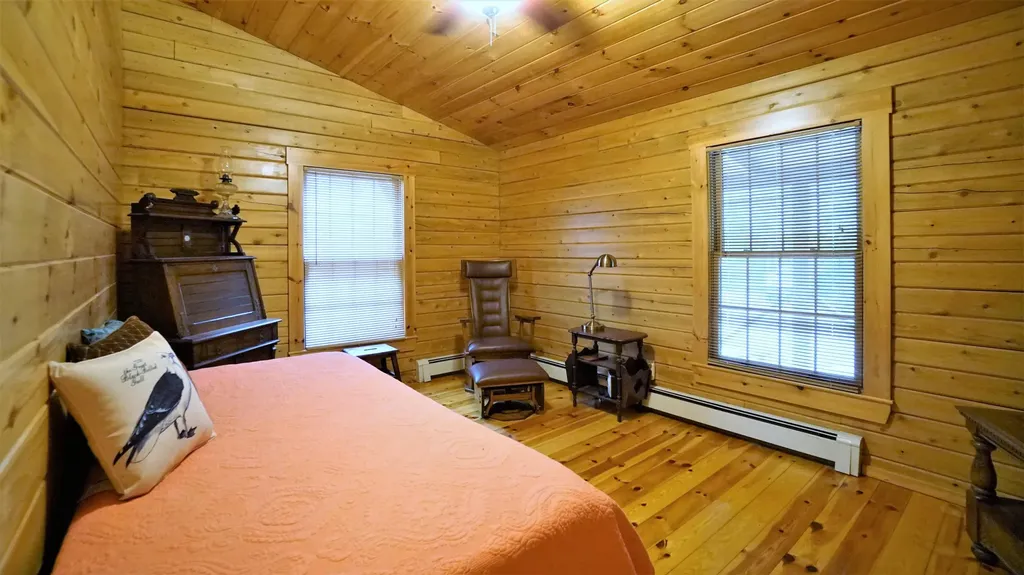 19 Chester Lane Georgetown ME 04548