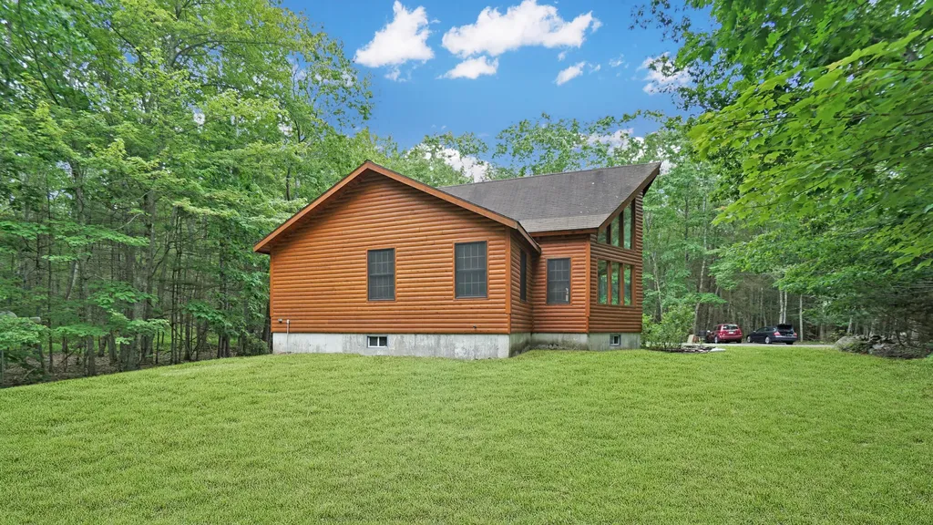 19 Chester Lane Georgetown ME 04548