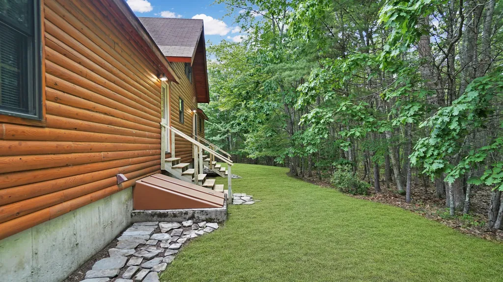 19 Chester Lane Georgetown ME 04548