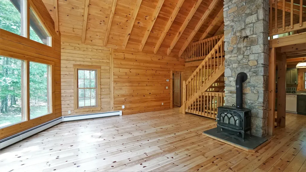 19 Chester Lane Georgetown ME 04548