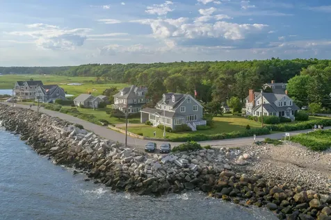 33 Great Hill Road Kennebunk ME 04043