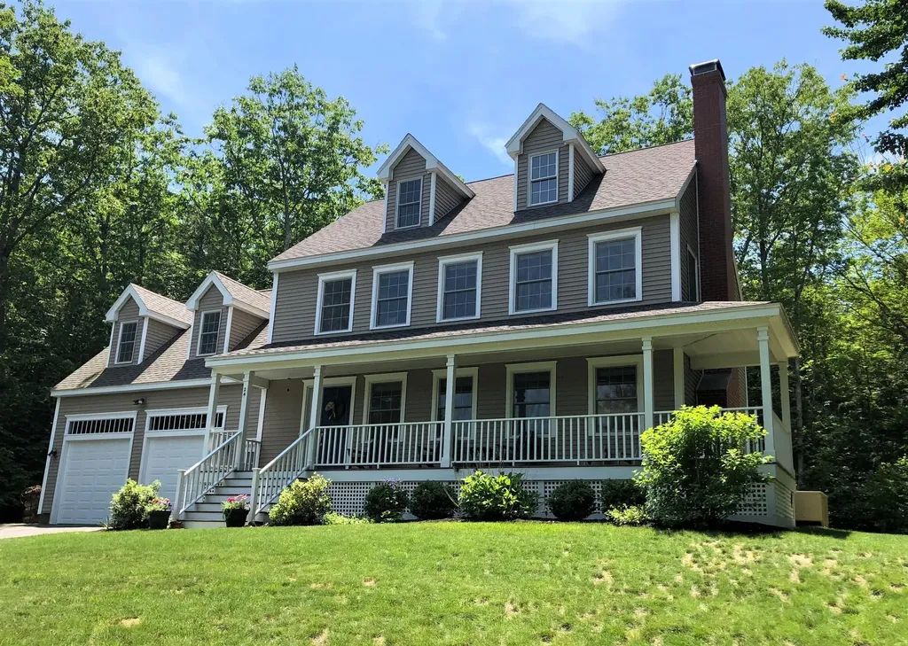 24 Old Colony Lane Cumberland ME 04021