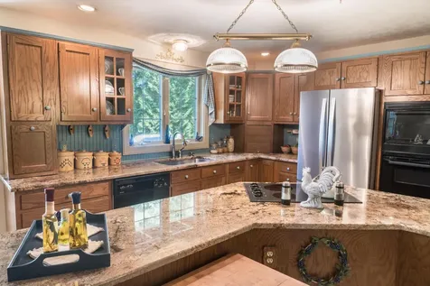 57 West Chops Point Road Bath ME 04530