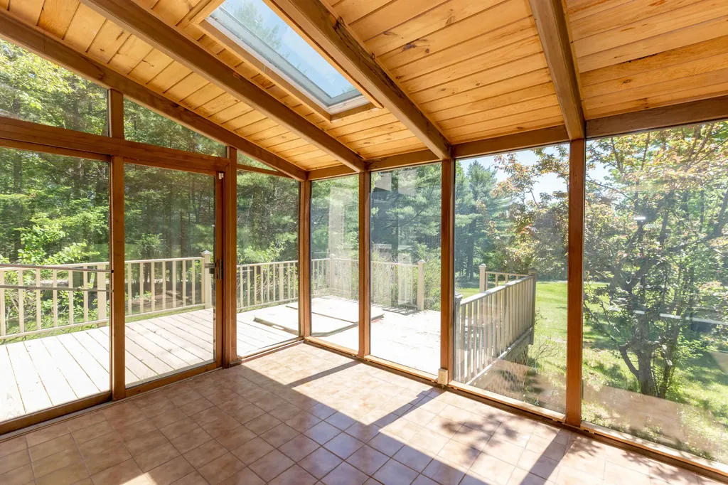 37 Stoney Creek Drive Woolwich ME 04579