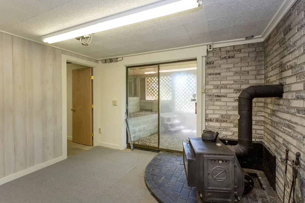 37 Stoney Creek Drive Woolwich ME 04579
