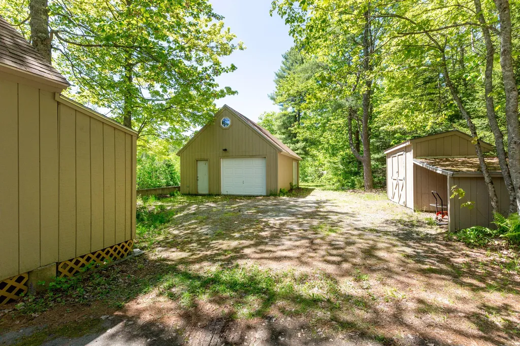 37 Stoney Creek Drive Woolwich ME 04579