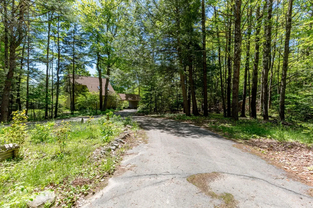 37 Stoney Creek Drive Woolwich ME 04579