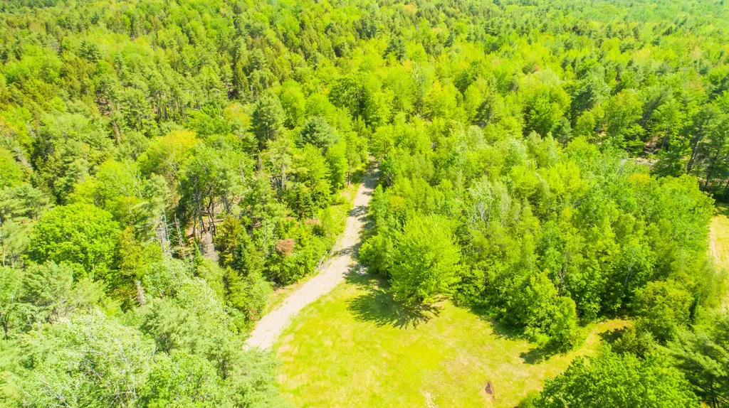 37 Stoney Creek Drive Woolwich ME 04579