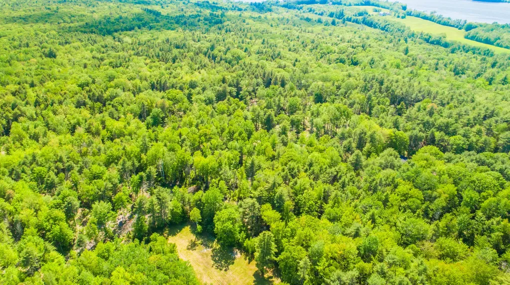 37 Stoney Creek Drive Woolwich ME 04579