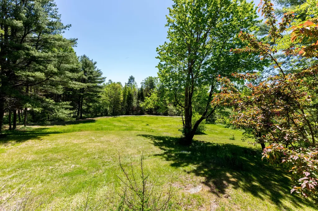37 Stoney Creek Drive Woolwich ME 04579