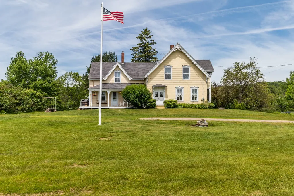 285 Camden Road Appleton ME 04862