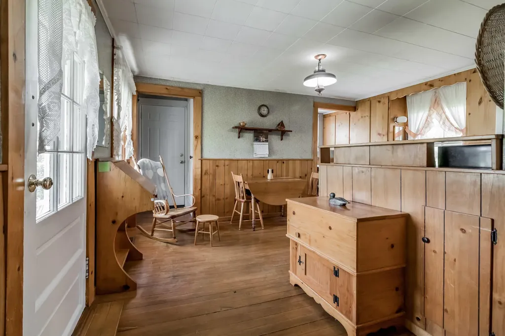 285 Camden Road Appleton ME 04862