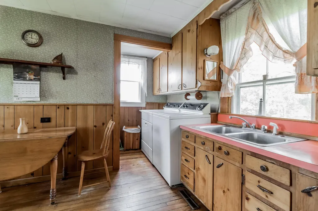 285 Camden Road Appleton ME 04862