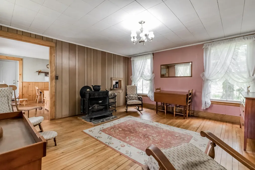 285 Camden Road Appleton ME 04862