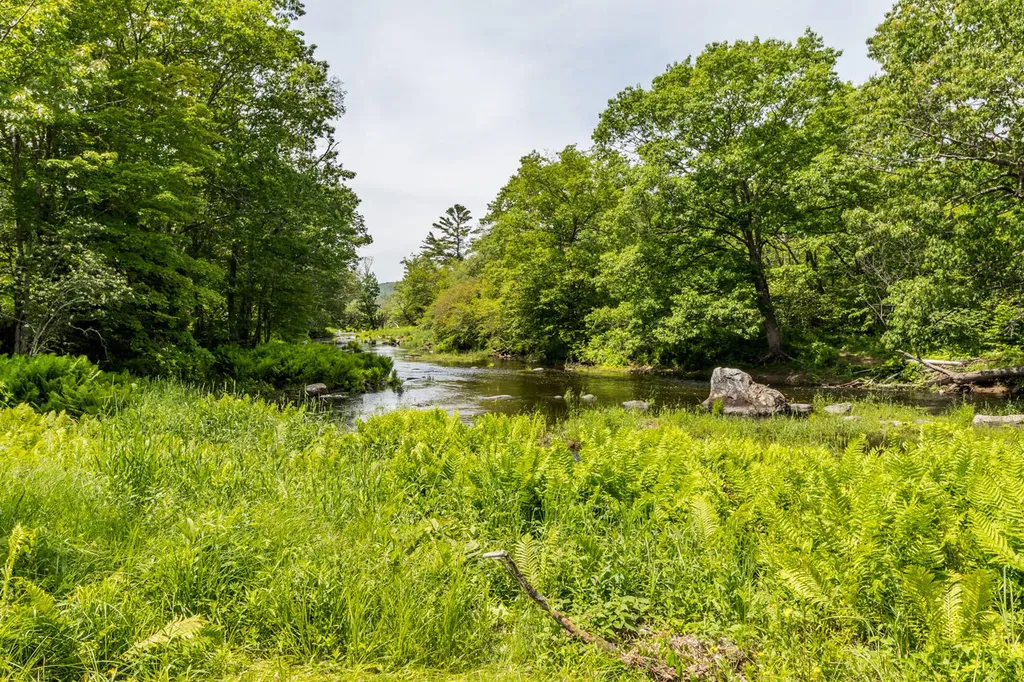 285 Camden Road Appleton ME 04862