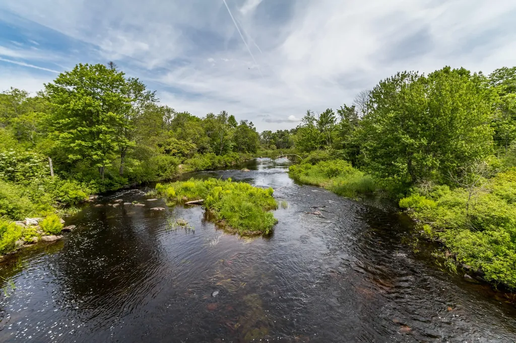 285 Camden Road Appleton ME 04862