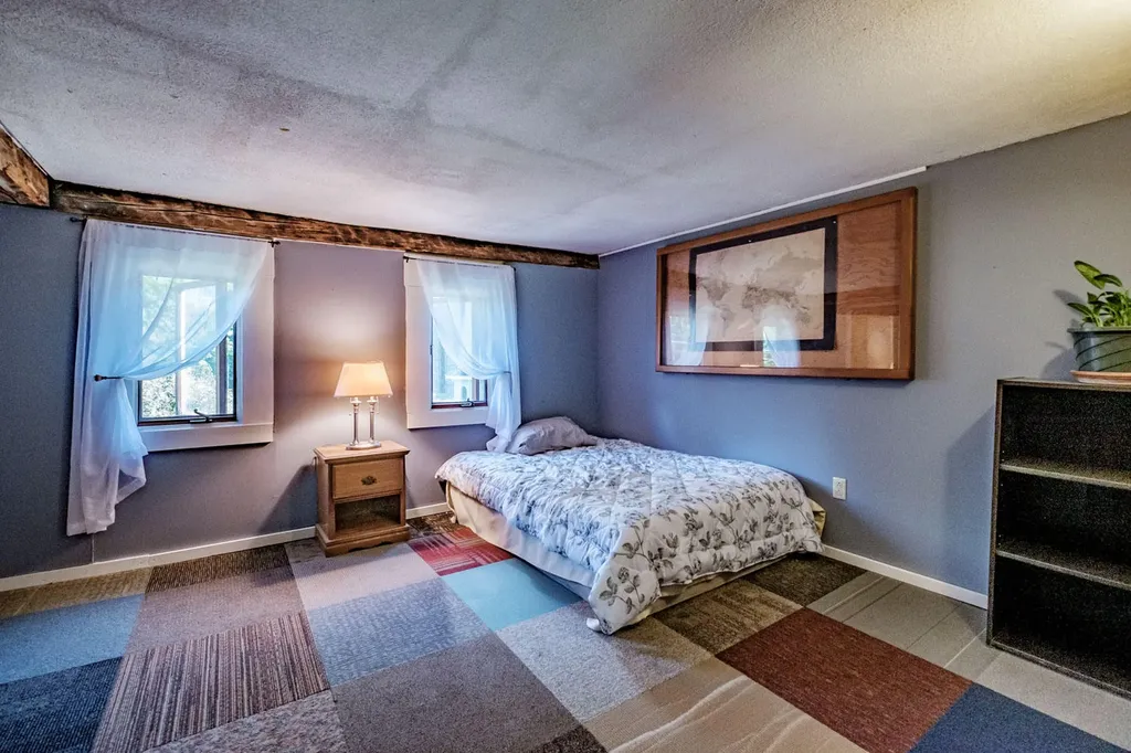 179 Mayall Road Gray ME 04039