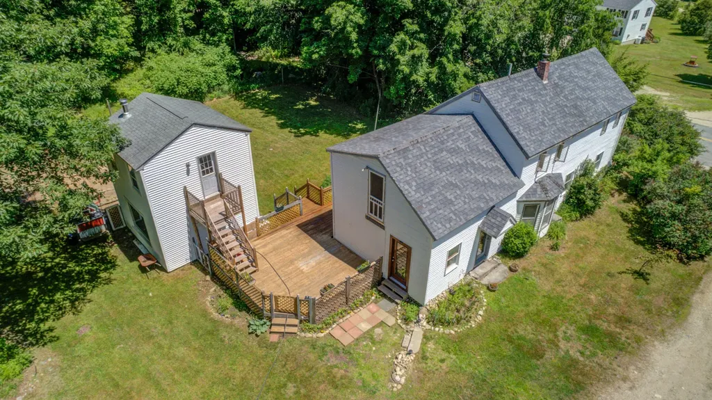 179 Mayall Road Gray ME 04039