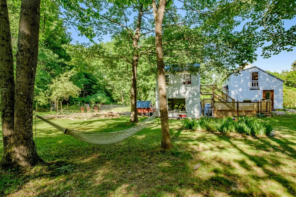 179 Mayall Road Gray ME 04039