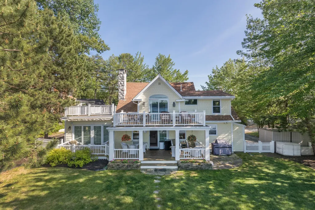 49 Island Drive Windham ME 04062