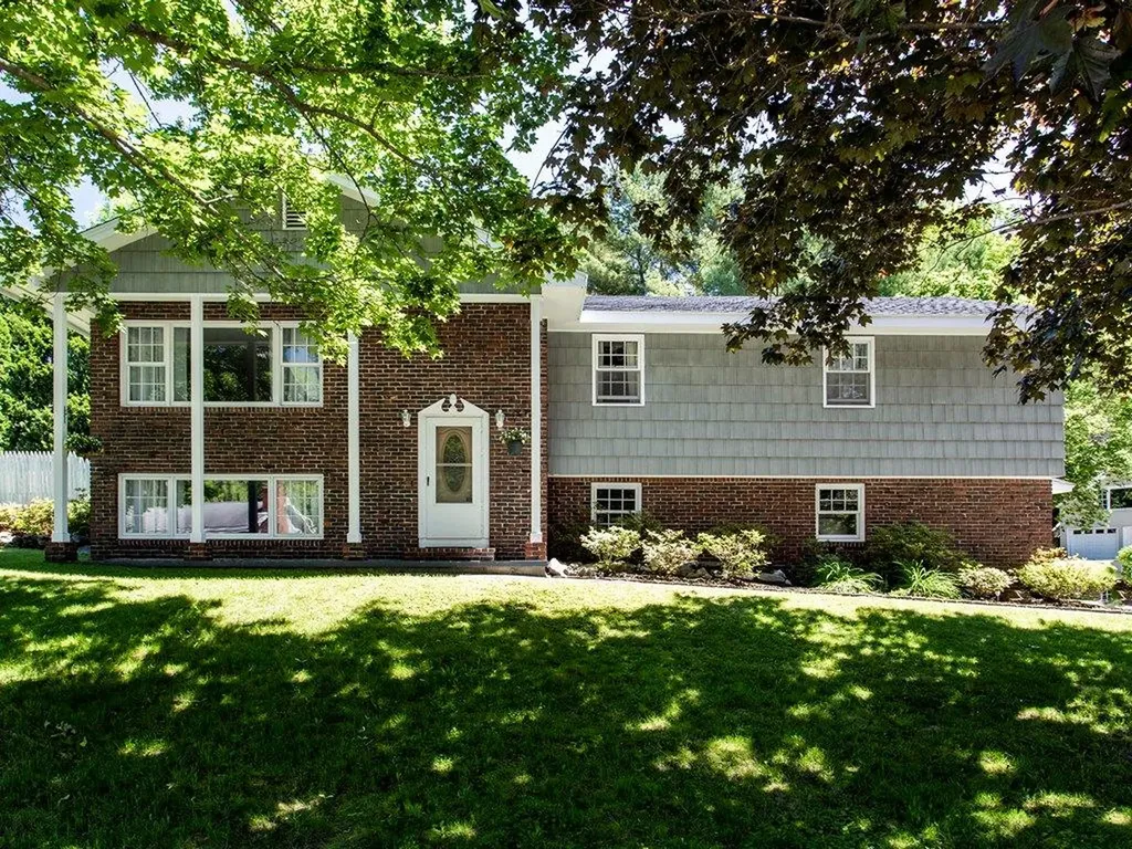 260 Montello Street Lewiston ME 04240