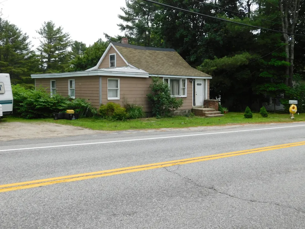 83 Main Street Windham ME 04062