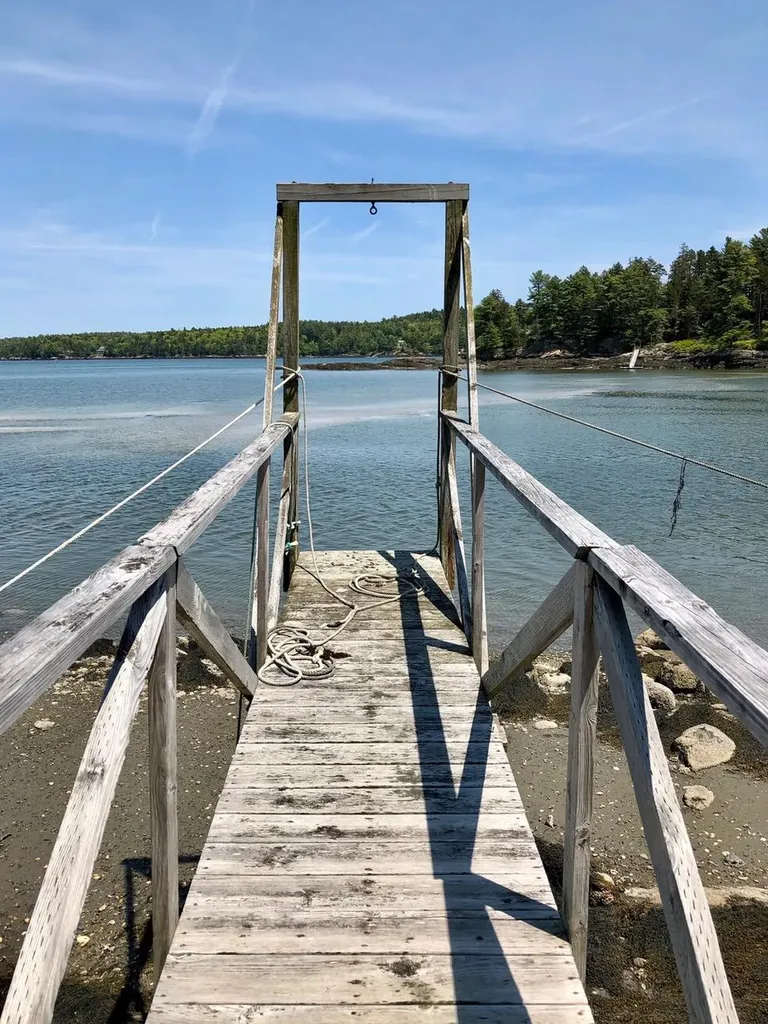 37 Laurel Point Circle Harpswell ME 04079