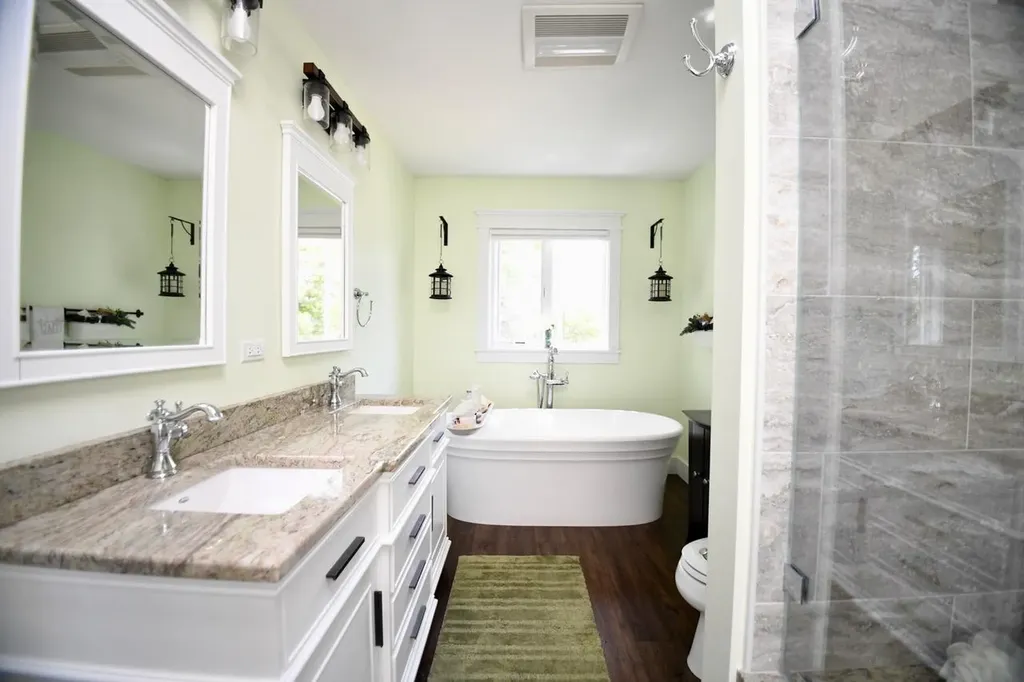 37 Laurel Point Circle Harpswell ME 04079