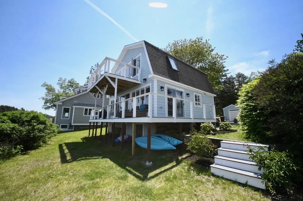 37 Laurel Point Circle Harpswell ME 04079