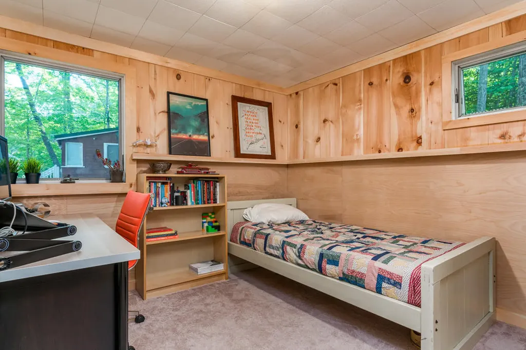 94 Birchwood Road Gray ME 04039