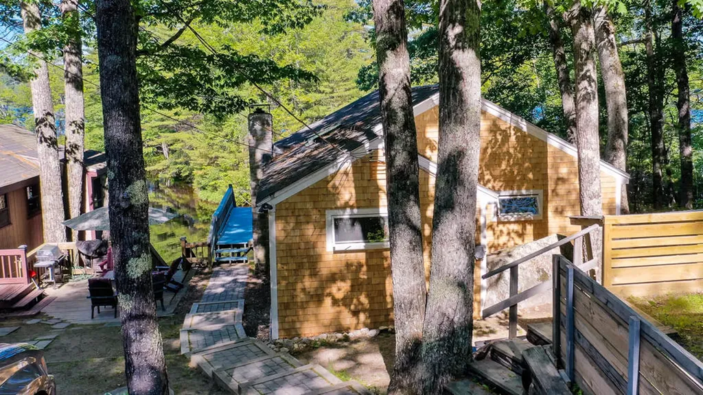 94 Birchwood Road Gray ME 04039