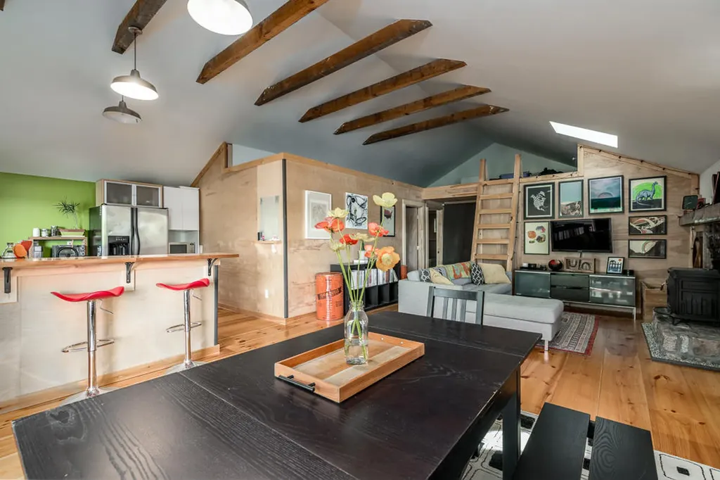 94 Birchwood Road Gray ME 04039