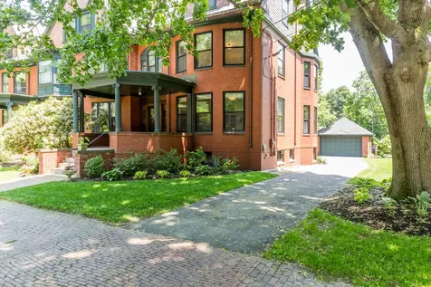 97 Vaughan Street Portland ME 04102
