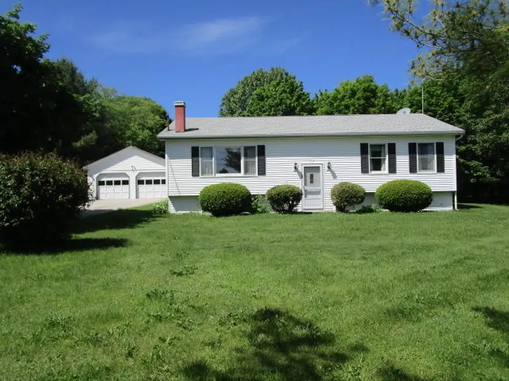 72 Twitchell Road Plymouth ME 04969