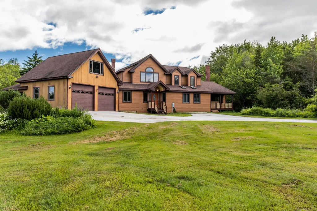 351 Beechwood Street Thomaston ME 04861