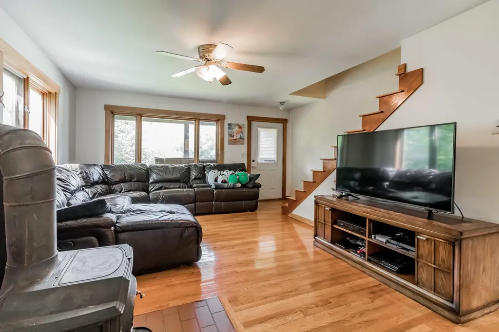 351 Beechwood Street Thomaston ME 04861