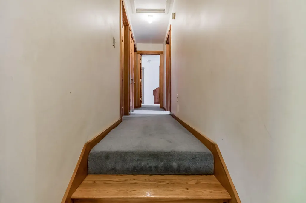 351 Beechwood Street Thomaston ME 04861