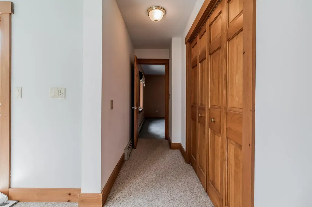 351 Beechwood Street Thomaston ME 04861