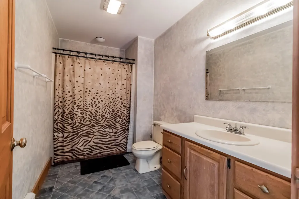351 Beechwood Street Thomaston ME 04861