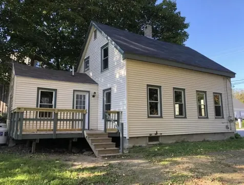 26 Washington Street Rockland ME 04841