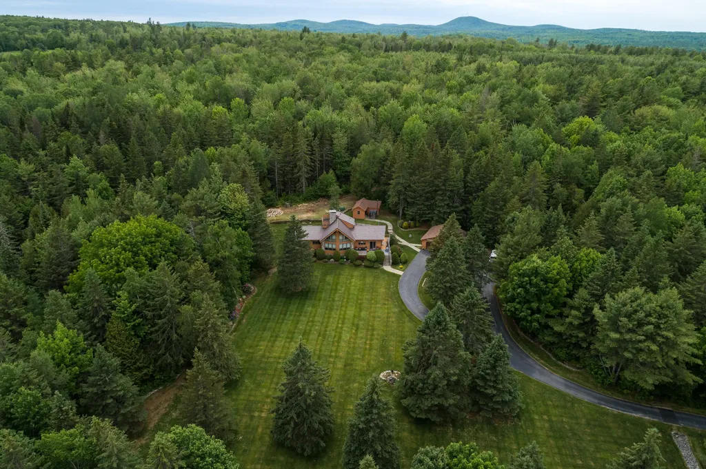 243 North Road Newburgh ME 04444