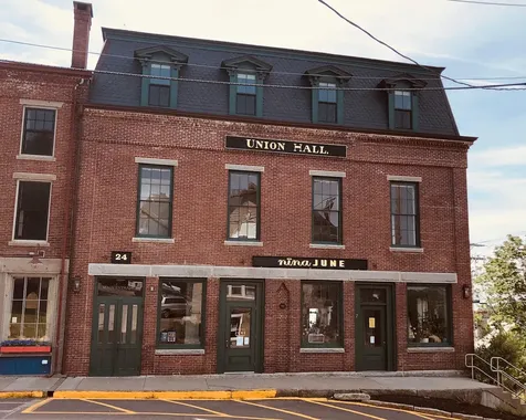 24 Central Street Rockport ME 04856