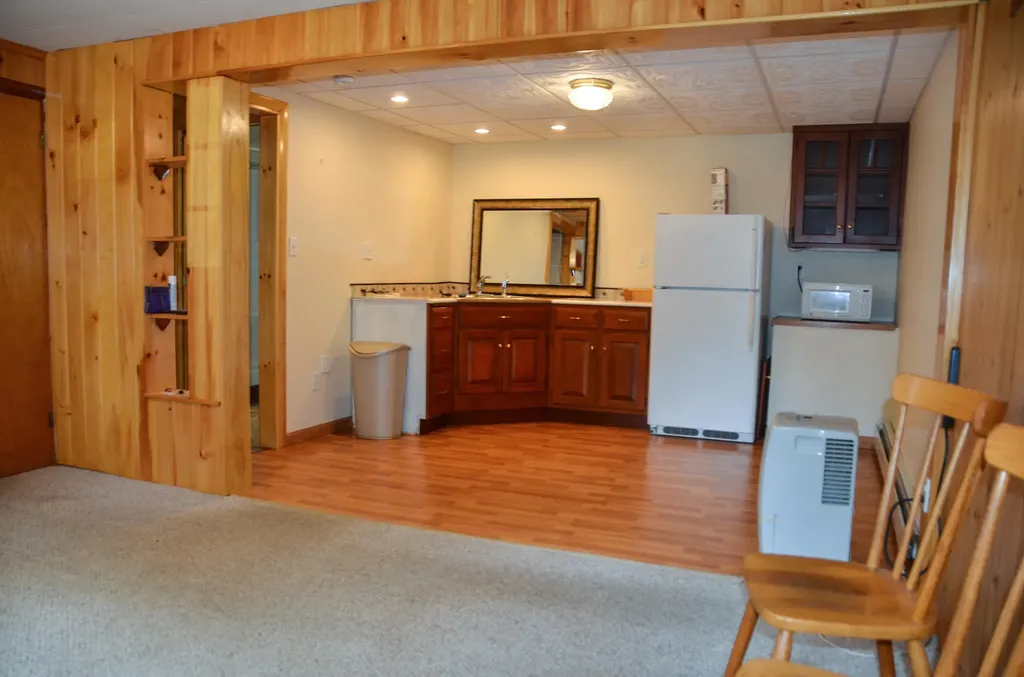 1 Beech Street Farmingdale ME 04344