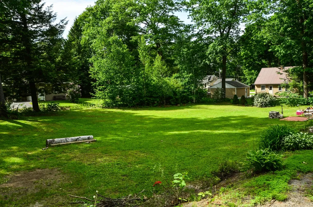 1 Beech Street Farmingdale ME 04344