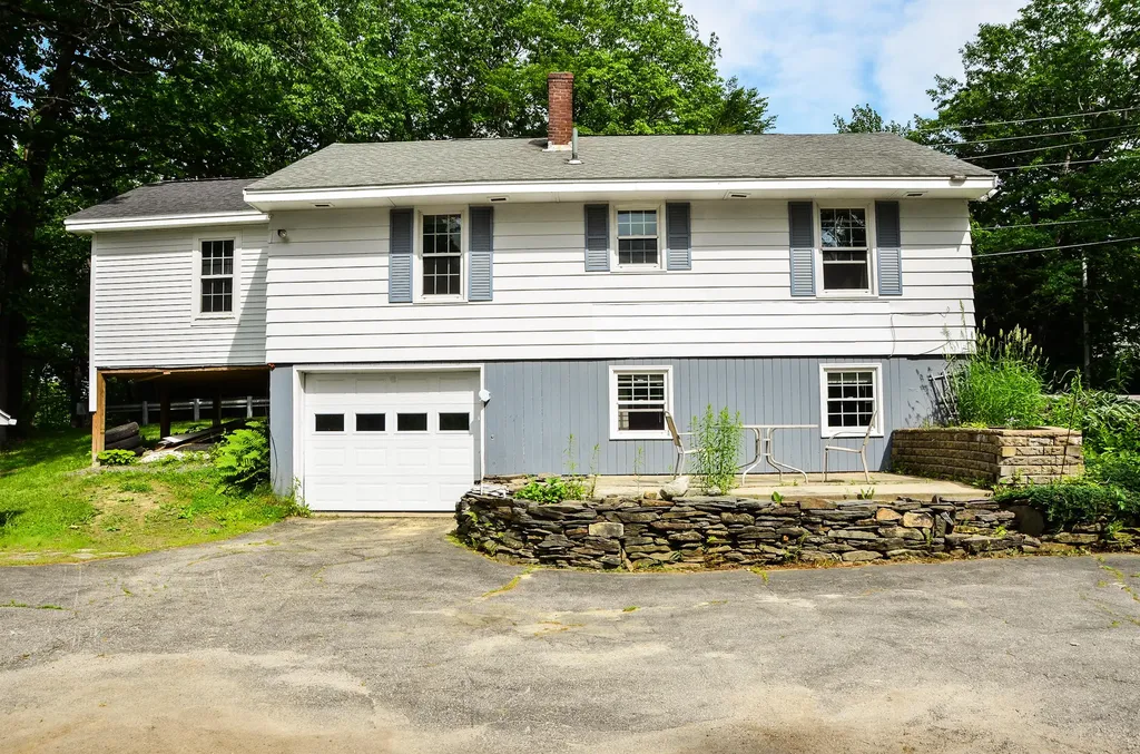 1 Beech Street Farmingdale ME 04344