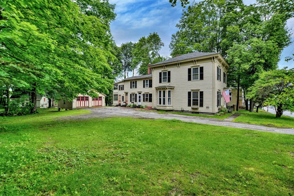 187 Brunswick Avenue Gardiner ME 04345